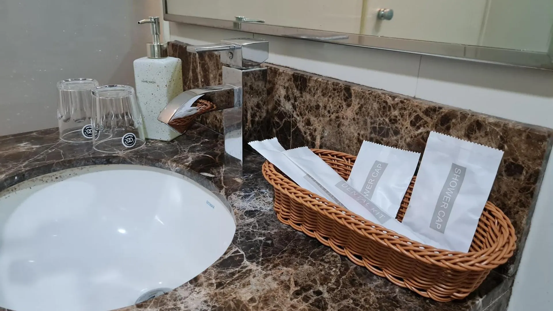 Sun Garden Studio And Residences At South China Sea Place Suites Kota Kinabalu Hotel